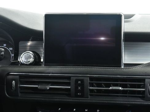 Used 2022 Lincoln Corsair AWD w/ Premium Package image 9
