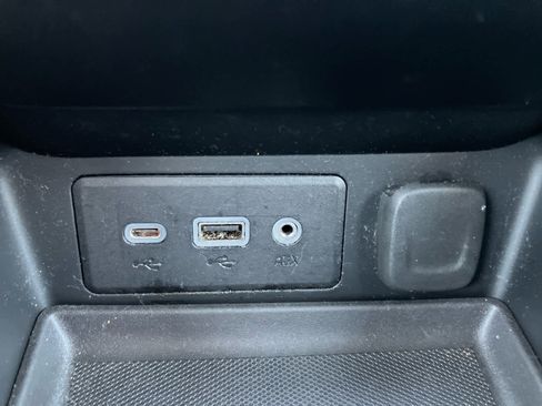 Certified 2023 GMC Terrain SLE w/ Driver Convenience Package image 28