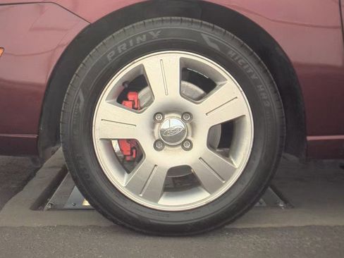 Used 2007 Ford Focus S image 15