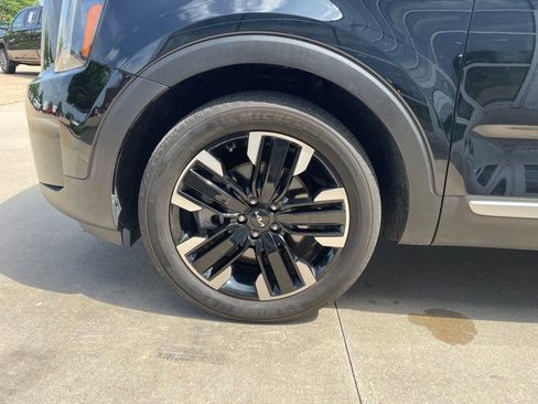 Used 2023 Kia Telluride SX Prestige AWD/4WD image 17