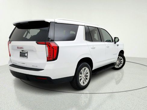 Used 2024 GMC Yukon SLE w/ Max Trailering Package AWD/4WD image 9
