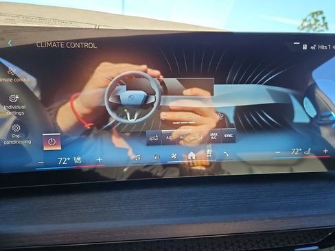 New 2025 BMW 430i xDrive Coupe w/ Premium Package image 27