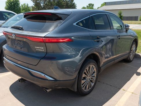 Used 2021 Toyota Venza Limited w/ Advanced Technology Package AWD/4WD image 7
