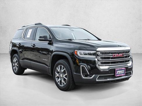 Used 2023 GMC Acadia SLT FWD image 3