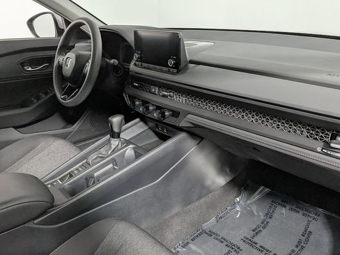 Used 2023 Honda Accord EX image 28