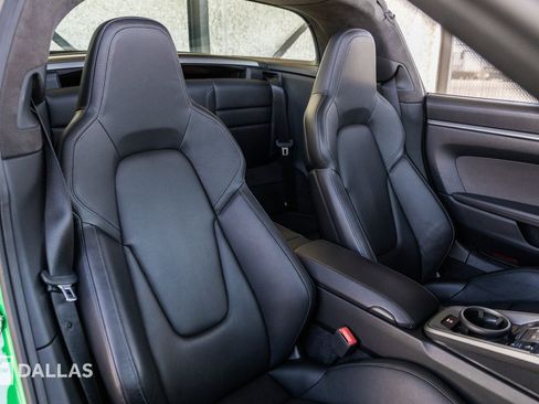 Used 2021 Porsche 911 Targa 4S image 39