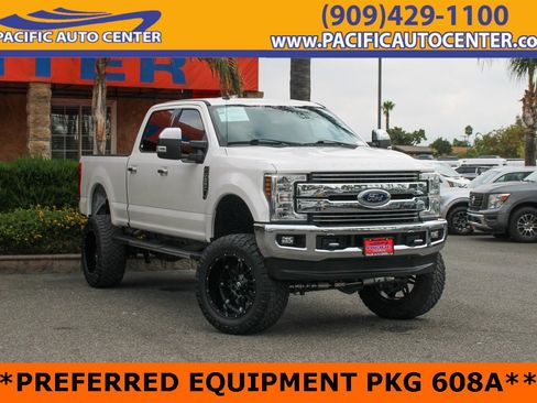 Used 2019 Ford F250 Lariat w/ Chrome Package image 1