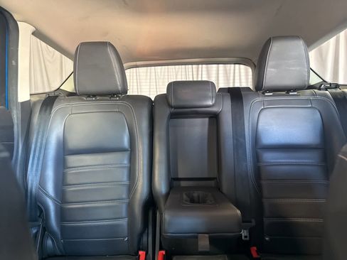 Used 2019 Ford Escape SEL image 21