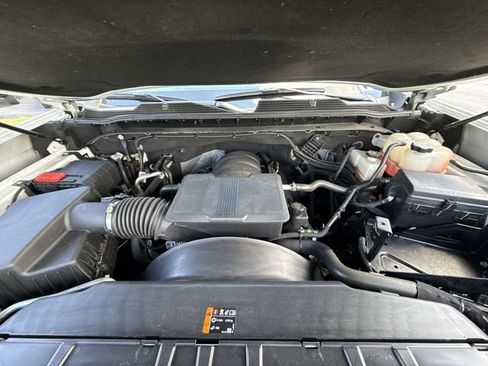 Used 2024 Chevrolet Silverado 2500 Custom w/ Custom Value Package AWD/4WD image 28