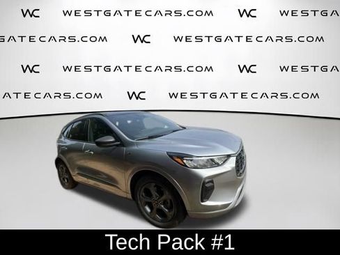 Used 2024 Ford Escape ST-Line w/ Tech Pack #1 FWD image 5