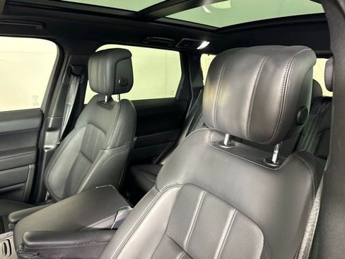 Used 2019 Land Rover Range Rover Sport HSE AWD/4WD image 17