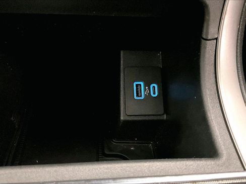 Used 2022 Ford Edge SEL w/ Sport Appearance Package image 31