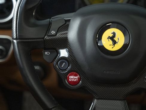 Certified 2015 Ferrari California T image 41