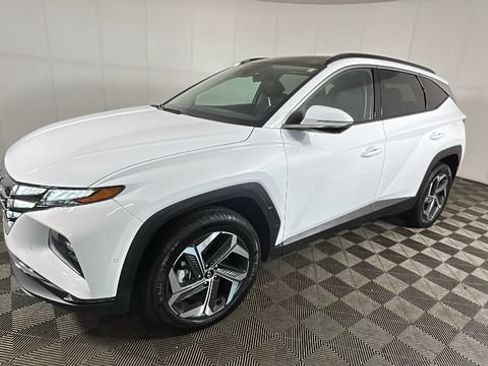 Certified 2024 Hyundai Tucson Limited AWD/4WD image 6