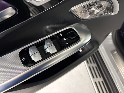 Certified 2023 Mercedes-Benz EQE 500 4MATIC SUV image 26