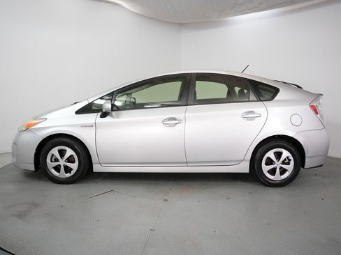 Used 2012 Toyota Prius Three image 4