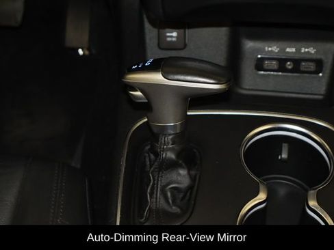 Used 2020 Dodge Durango SXT AWD/4WD image 13