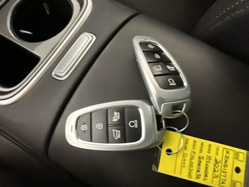 Certified 2023 Hyundai Santa Fe SEL w/ Premium Package FWD image 20
