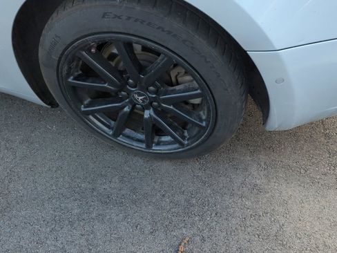 Used 2018 Tesla Model 3 Long Range image 5