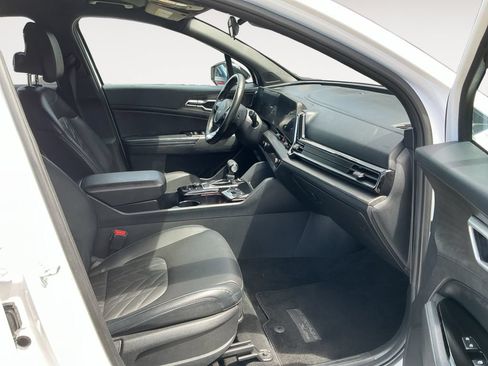 Used 2023 Kia Sportage X-Line AWD/4WD image 16