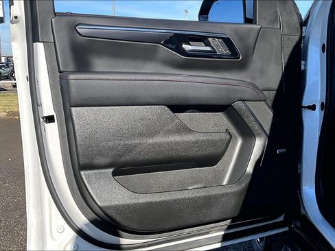 Used 2025 Chevrolet Tahoe RST w/ Comfort Package image 18