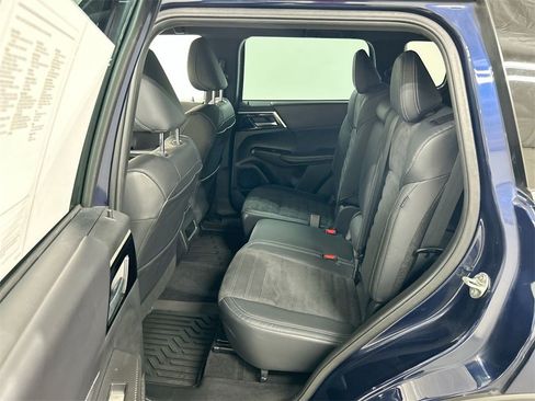 Used 2023 Mitsubishi Outlander SE Black Edition image 20