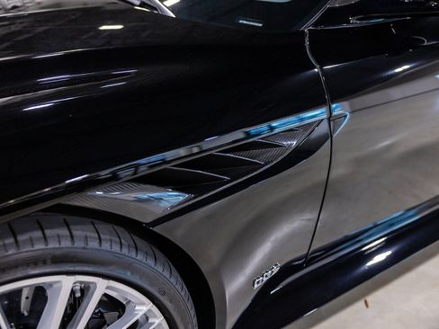 Used 2022 Aston Martin DBS Superleggera RWD image 22