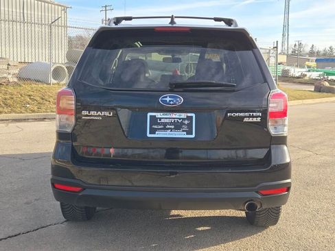 Used 2017 Subaru Forester 2.5i Limited image 12