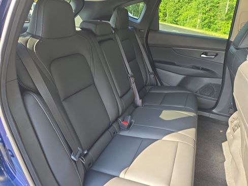 New 2025 Nissan Murano SV image 18