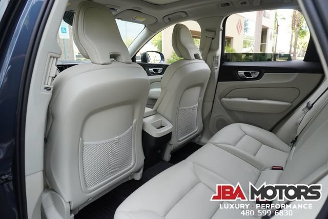 Used 2020 Volvo XC60 T5 Momentum w/ Protection Package Premier AWD/4WD image 85