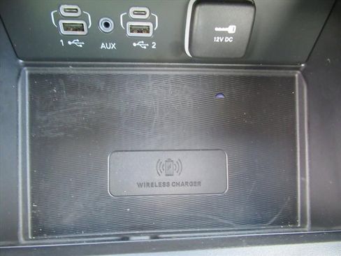 Certified 2025 Jeep Grand Cherokee Altitude image 22