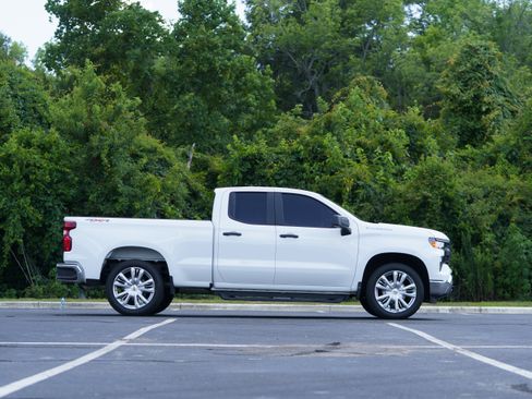 Used 2026 Chevrolet Silverado 1500 W/T w/ WT Value Package AWD/4WD image 5