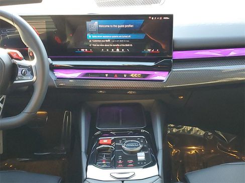 Used 2025 BMW M5 Base w/ Executive Package image 25