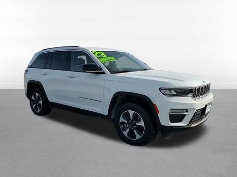 Used 2023 Jeep Grand Cherokee 4xe image 3