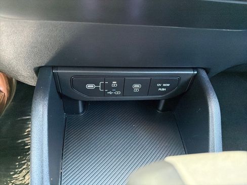 Used 2025 Kia K4 FWD image 22