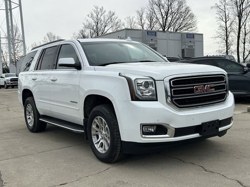 Used 2019 GMC Yukon SLE w/ HD Trailering Package image 4