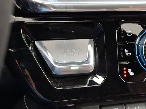 New 2026 GMC Sierra 3500 Denali Ultimate AWD/4WD image 23