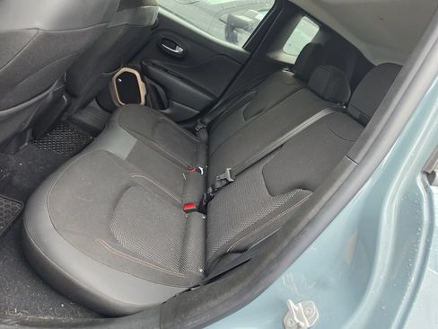 Used 2016 Jeep Renegade 75th Anniversary AWD/4WD image 7
