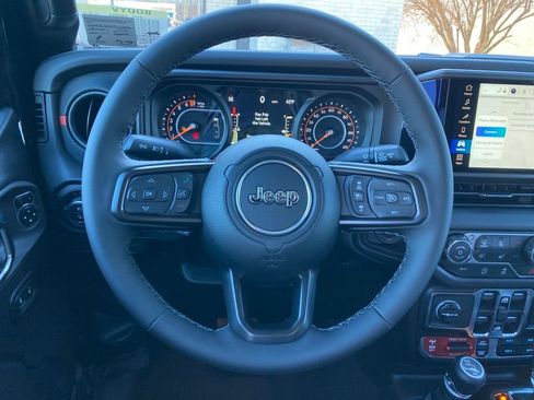 New 2026 Jeep Gladiator Rubicon w/ Safety Group image 16