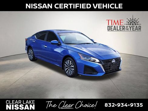 Certified 2025 Nissan Altima 2.5 SV w/ SV Premium Package FWD image 10