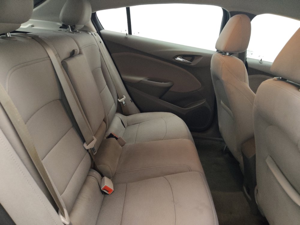 Used 2017 Chevrolet Cruze LT w/ Convenience Package FWD image 19