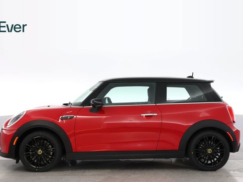 Used 2024 MINI Cooper SE w/ Signature Upholstery Package FWD image 15