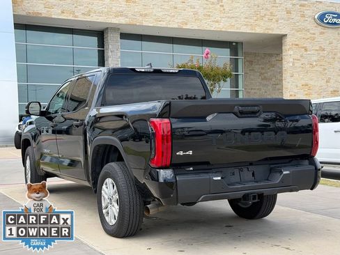 Used 2024 Toyota Tundra SR5 w/ SR5 Convenience Package AWD/4WD image 10
