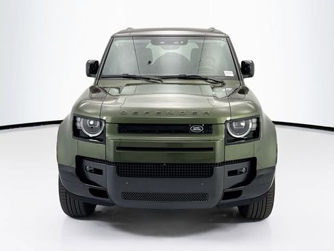 New 2026 Land Rover Defender 110 X-Dynamic SE AWD/4WD image 2