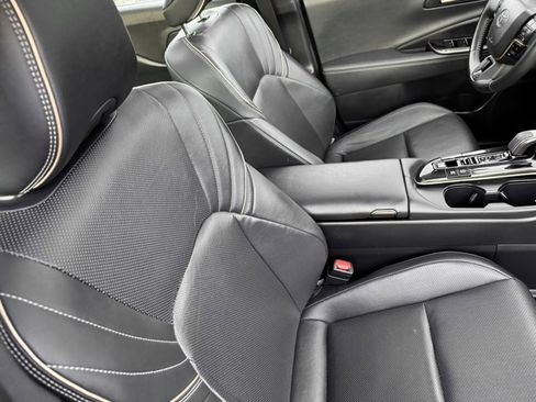 Certified 2024 Toyota Crown Limited image 18