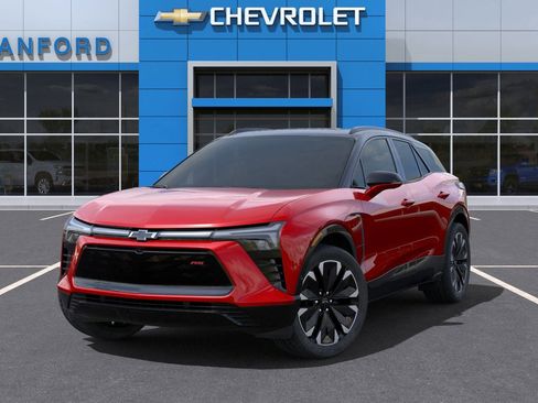 New 2025 Chevrolet Blazer EV RS image 6
