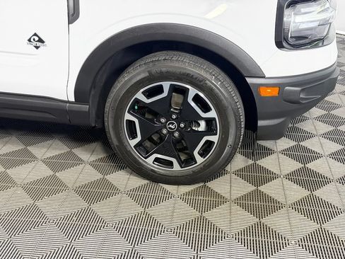 Used 2021 Ford Bronco Sport Outer Banks w/ Outer Banks Package AWD/4WD image 14