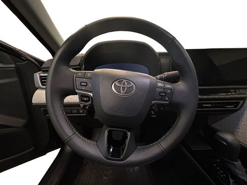 Certified 2025 Toyota Camry XLE image 12