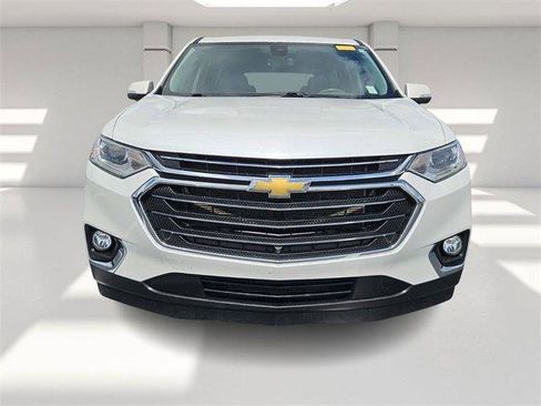 Certified 2021 Chevrolet Traverse LT w/ LT Premium Package image 8