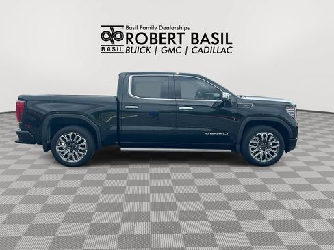 Used 2024 GMC Sierra 1500 Denali Ultimate AWD/4WD image 9